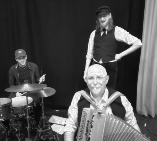 Speedy, Alex and Fraser the ceilidh band